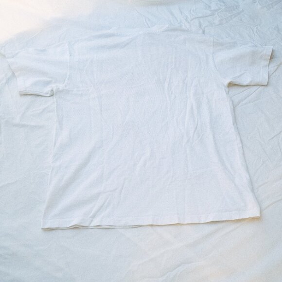 White, cotton, tee-shirt, with coral shells - Picture 3 of 4